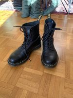 Dr. Martens Grösse 41