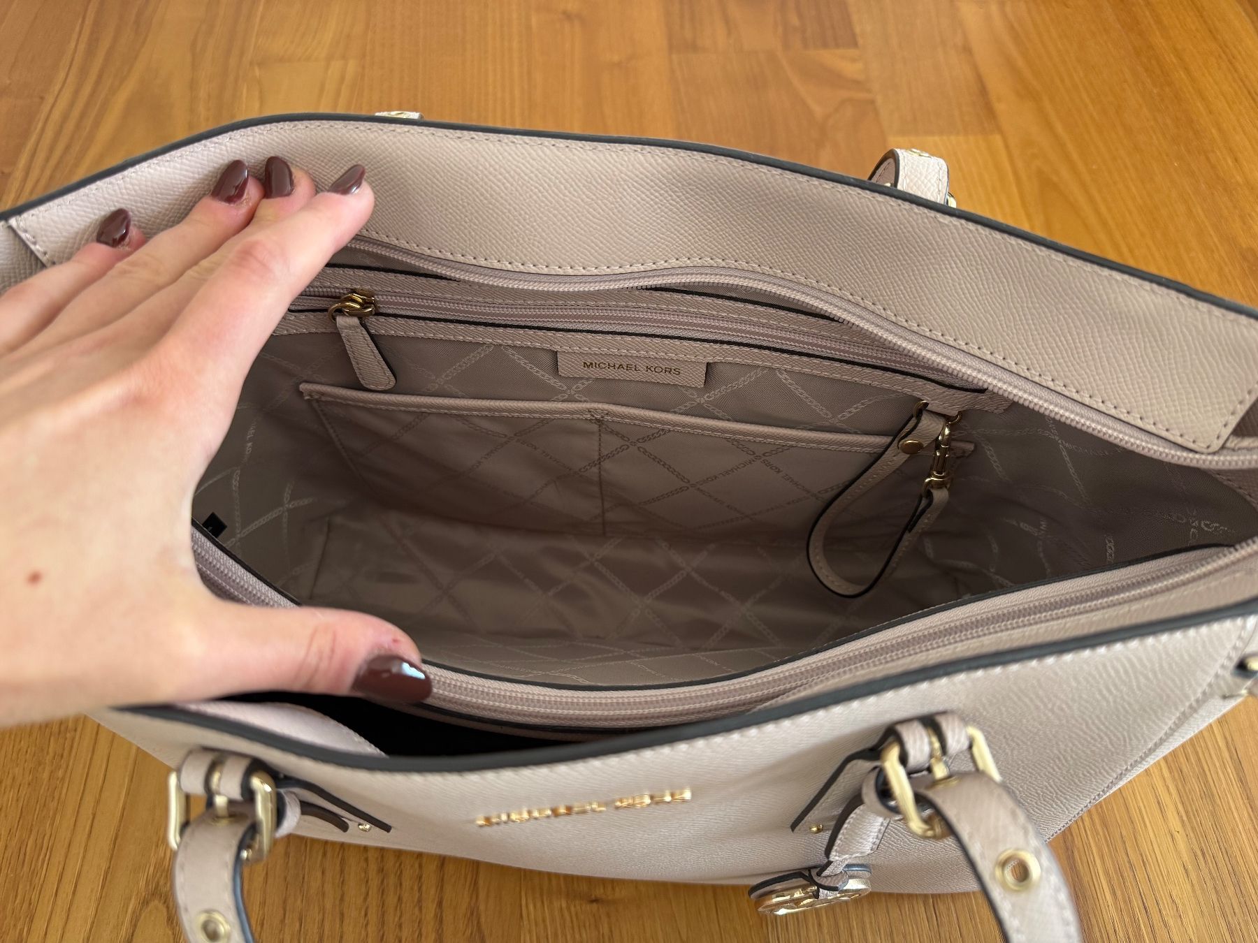 Michael Kors Taschen für Damen: Handtasche Michael Kors – Gebraucht aus Sissach von laura.x4 3