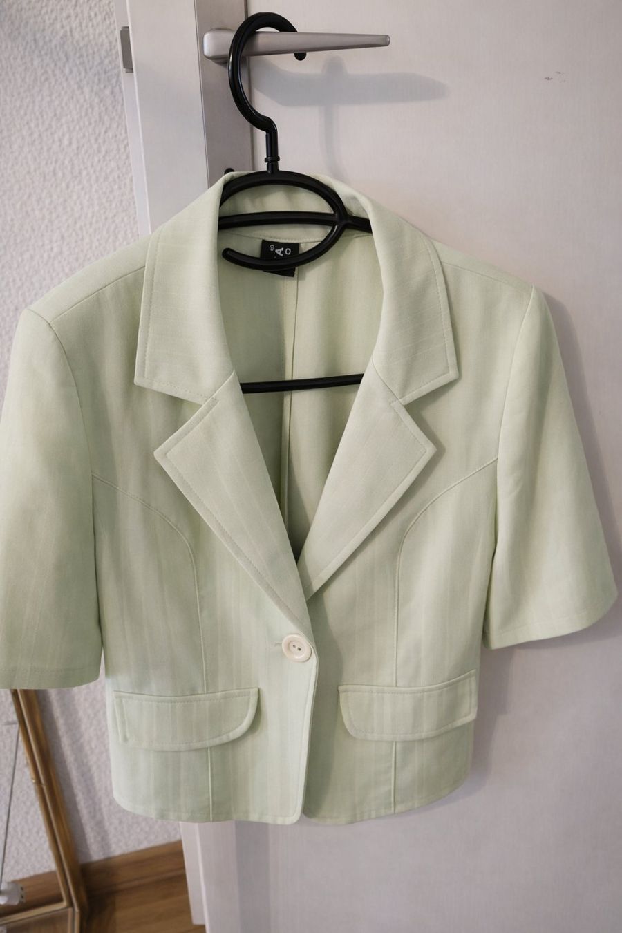 Completi & Tailleur: Sehr schöne und elegante Blazer – Usato da Urtenen-Schönbühl venduto da sep_k9jk