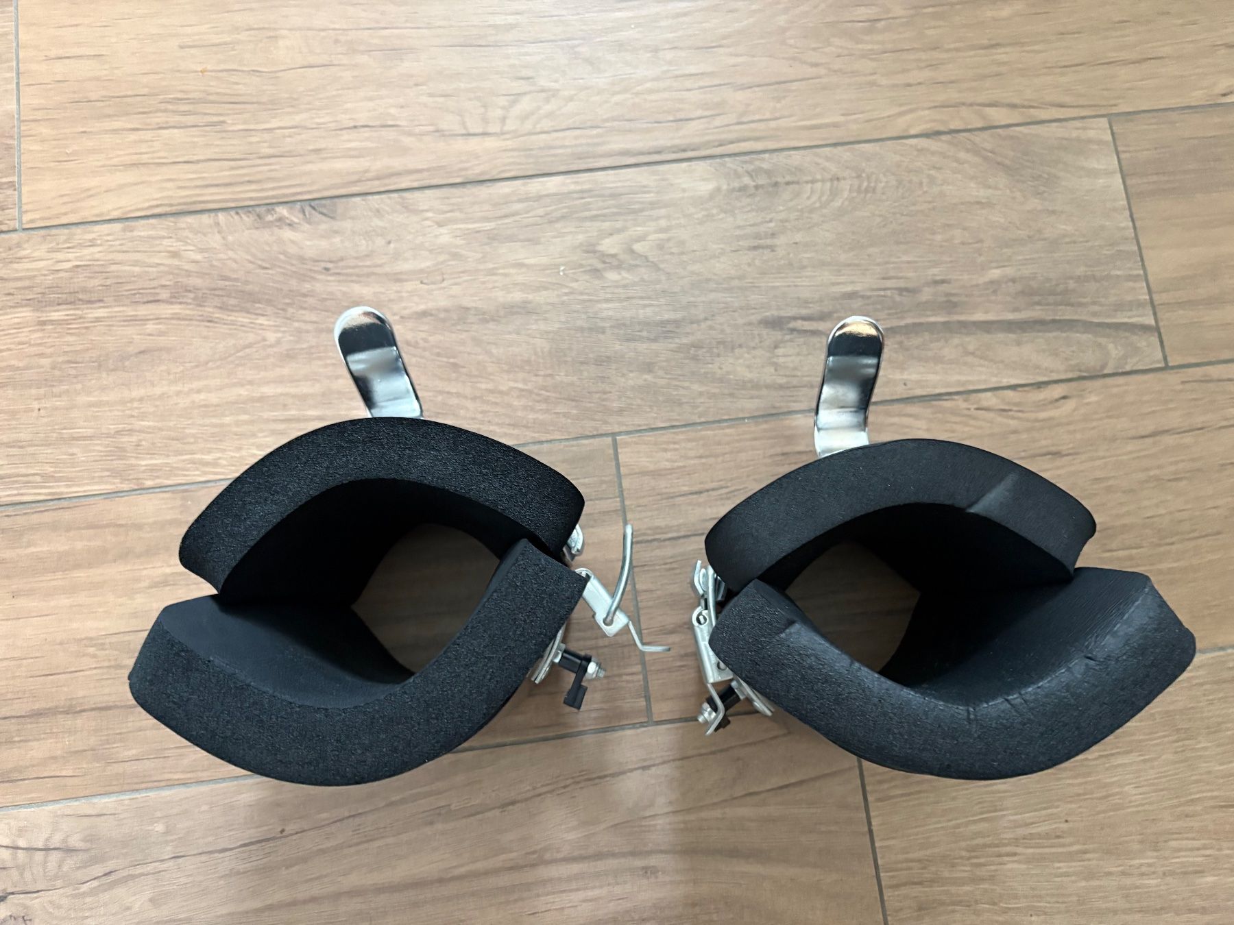 Hometrainer: Gravity Boots GladiatorFit Inversion Boots (Set of 2) – Usato da Starrkirch-Wil venduto da Stribor 1