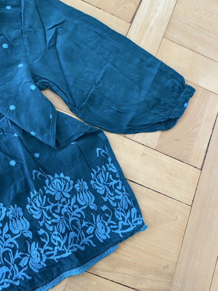 Camicette: Johnny Was Floral Embroidered Teal Blouse Bluse – Usato da Münchenstein venduto da B771 3