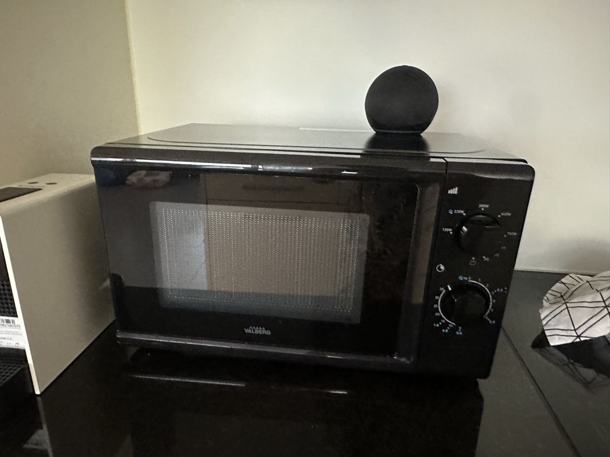 Küchengeräte: Microwave  – Gebraucht aus Zürich von nat_t6g9