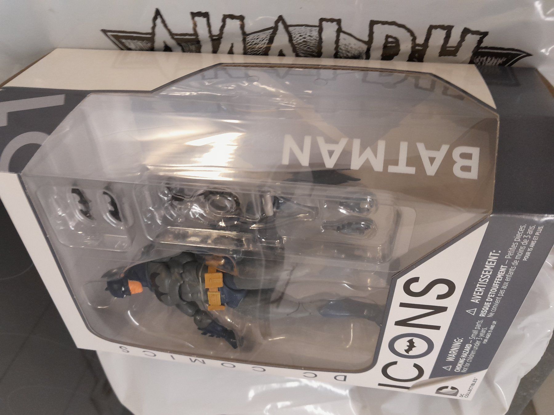 Statuette: DC Collectibles Batman – Nuovo (secondo la descrizione) da Rüti ZH venduto da Alemanni 3