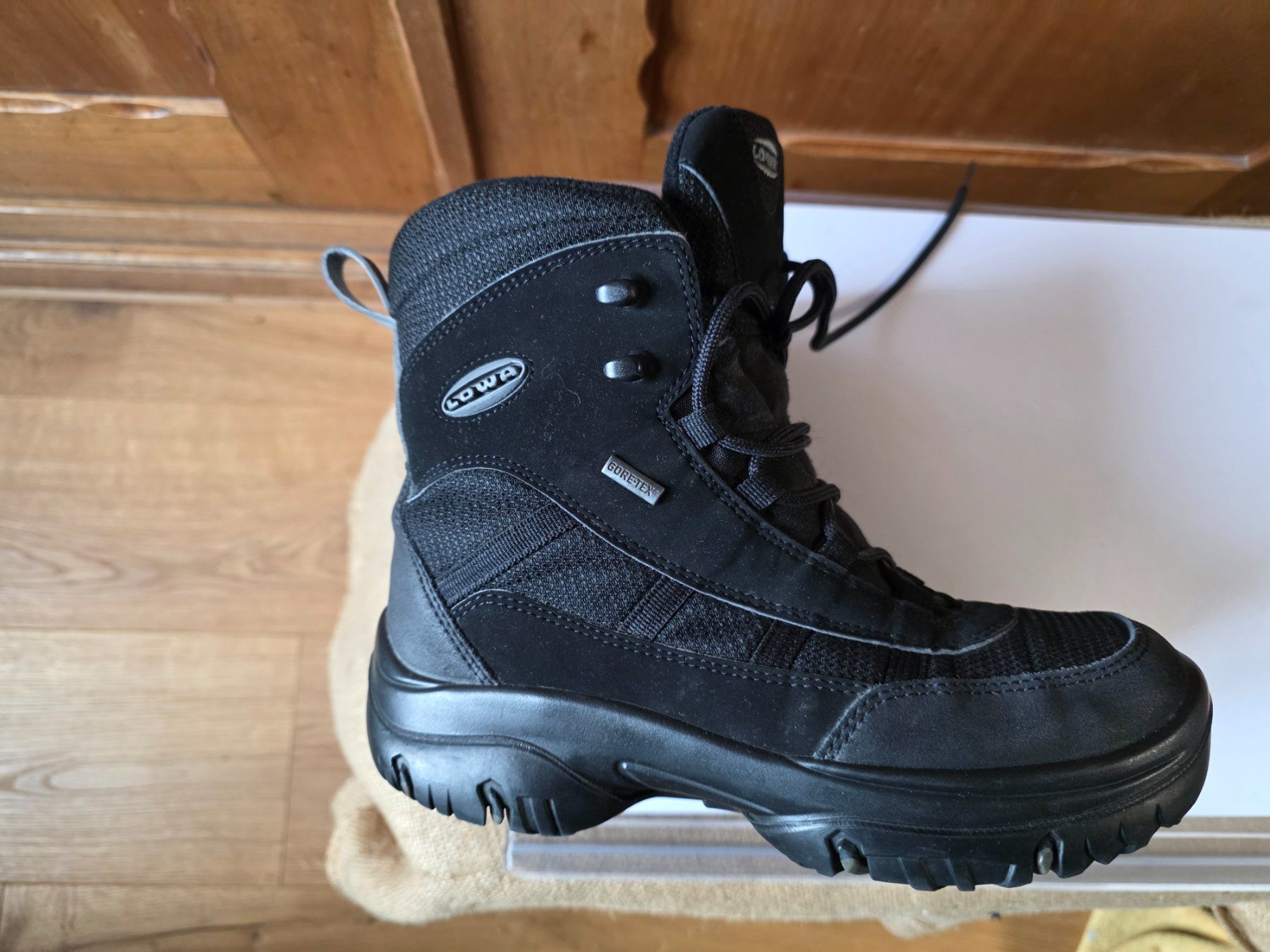Lowa Scarpe da uomo: LOWA Trident GTX Ls - Wanderschuh Grösse 37  Goretex – Nuovo (secondo la descrizione) da Walterswil BE venduto da Lonitti 2