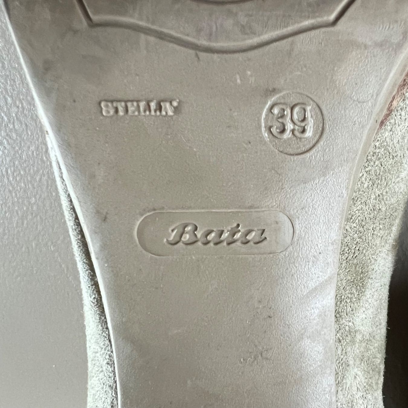 Chaussures femmes: BATA Veloursleder Stiefeletten – D'occasion à Zürich par ClosetQueen 8