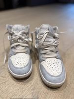 Nike Air Jordan 1
