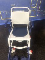 Duschrollstuhl mit Toiletteneinsatz weiss blau gebraucht