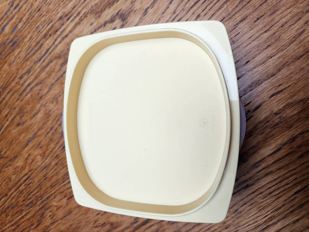 Tupperware Behälter & Ähnliches: Tupperware Behälter Chees smart klein Neuwertig – Gebraucht aus Gstaad von Meiel2020 1