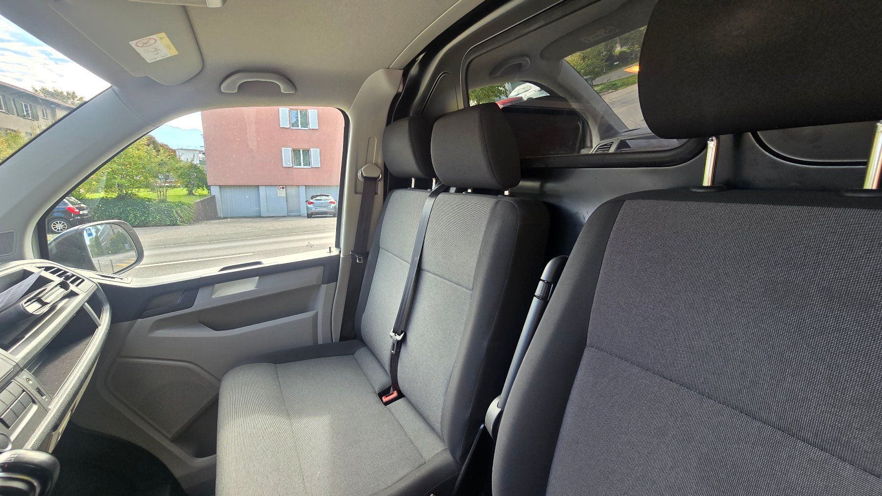 VW Nutzfahrzeuge: VW T6.1 2.0 TDI DSG – Gebraucht aus Emmenbrücke von meu_2j8p 9