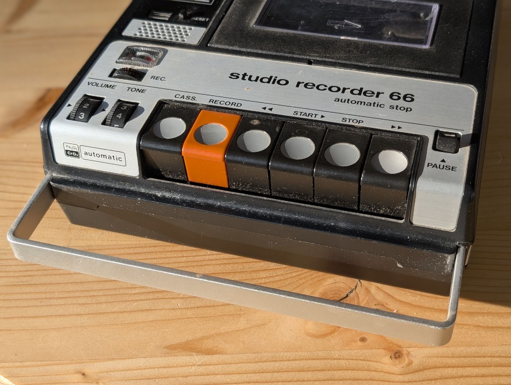 Registratori: ITT Studio Recorder 66 - Kassettenrekorder, super einfach. – Usato da Breitenbach venduto da Dribbel 2