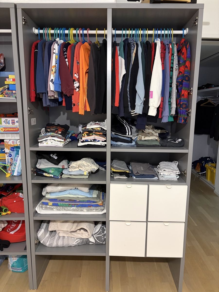 Schränke: zwei Kleiderschränke von Ikea – Gebraucht aus Arbon von jet_w678 2