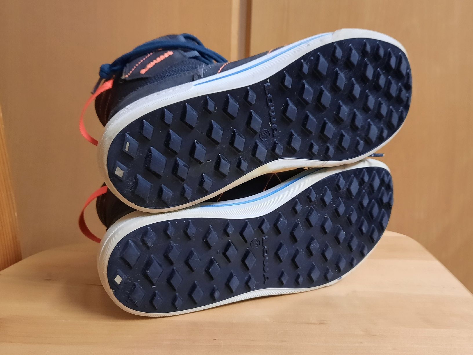 Lowa Scarpe per ragazzi: Winterschuhe Lowa 37 – Usato da Grünen venduto da Sostepfi 3