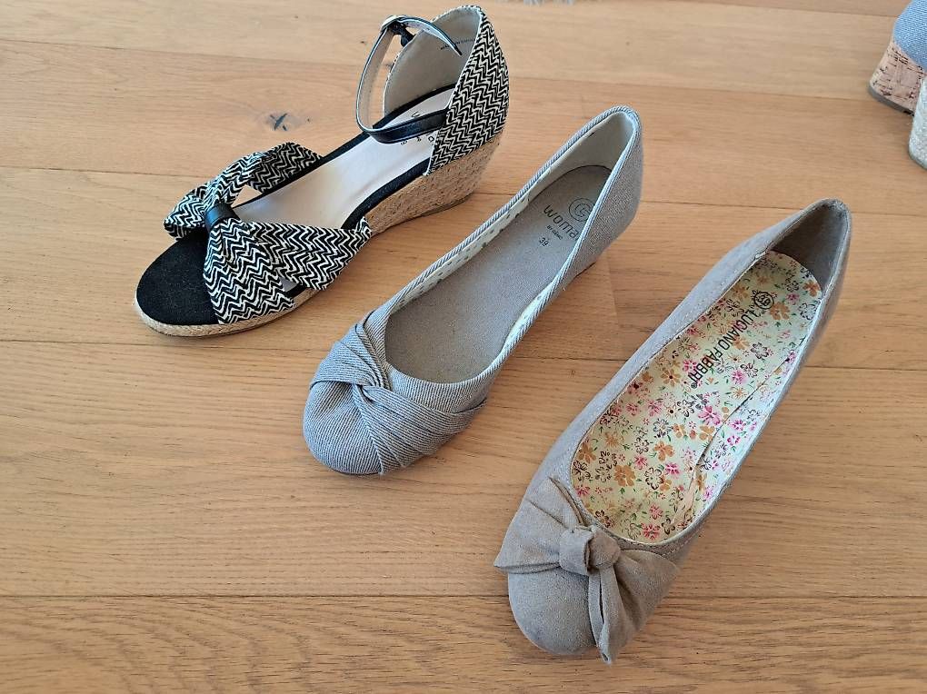 Scarpe da donna: A vendre – Usato da Düdingen venduto da petitloup 2