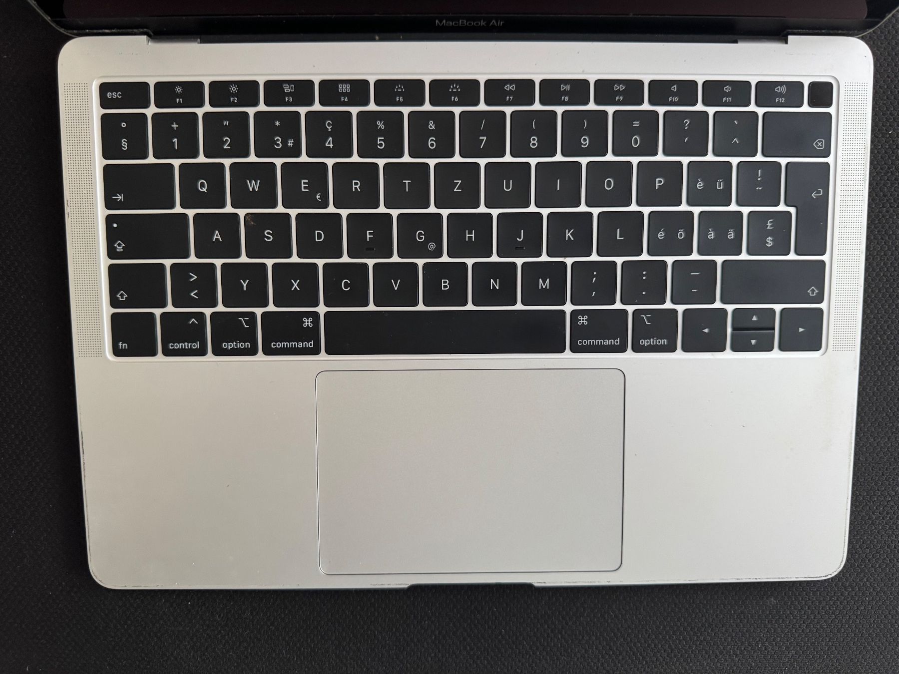 Apple Portables: MacBook air 13  (2018-2019 – Défectueux à Adliswil par Busys 2