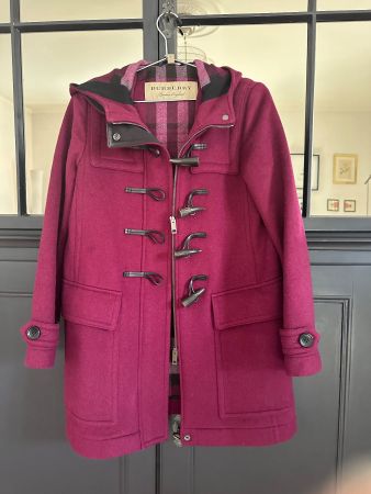Burberry Dufflecoat Gr. 34,himbeerrot, mit Hirschhornknöpfen
