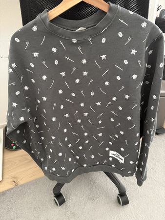Grauer Pullover FOR HONOR Gr S, neuwertig