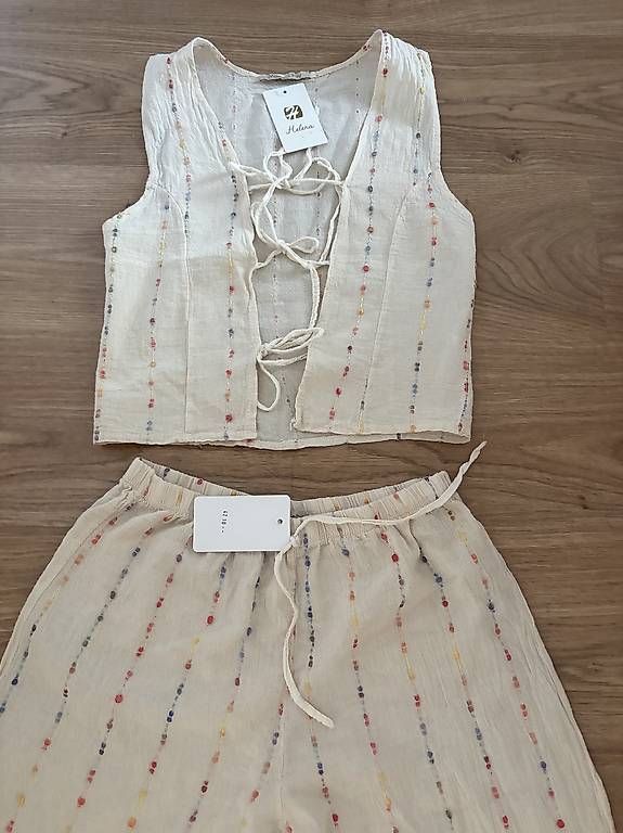 Lots de vêtements: Set Neu – D'occasion à Zürich par AJO91 1