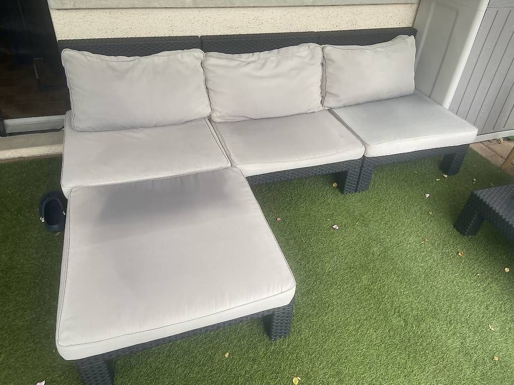 Sofas: Gartenlounge  – D'occasion à Pfungen par Milue81 1