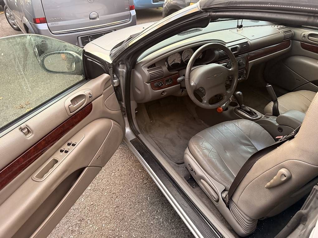 Autos: CHRYSLER Sebring  (LX) – Gebraucht aus Udligenswil von Sch2s 3