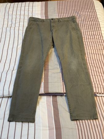 Herren H&M Chino Hose Grün Gr. 34 Slim Fit