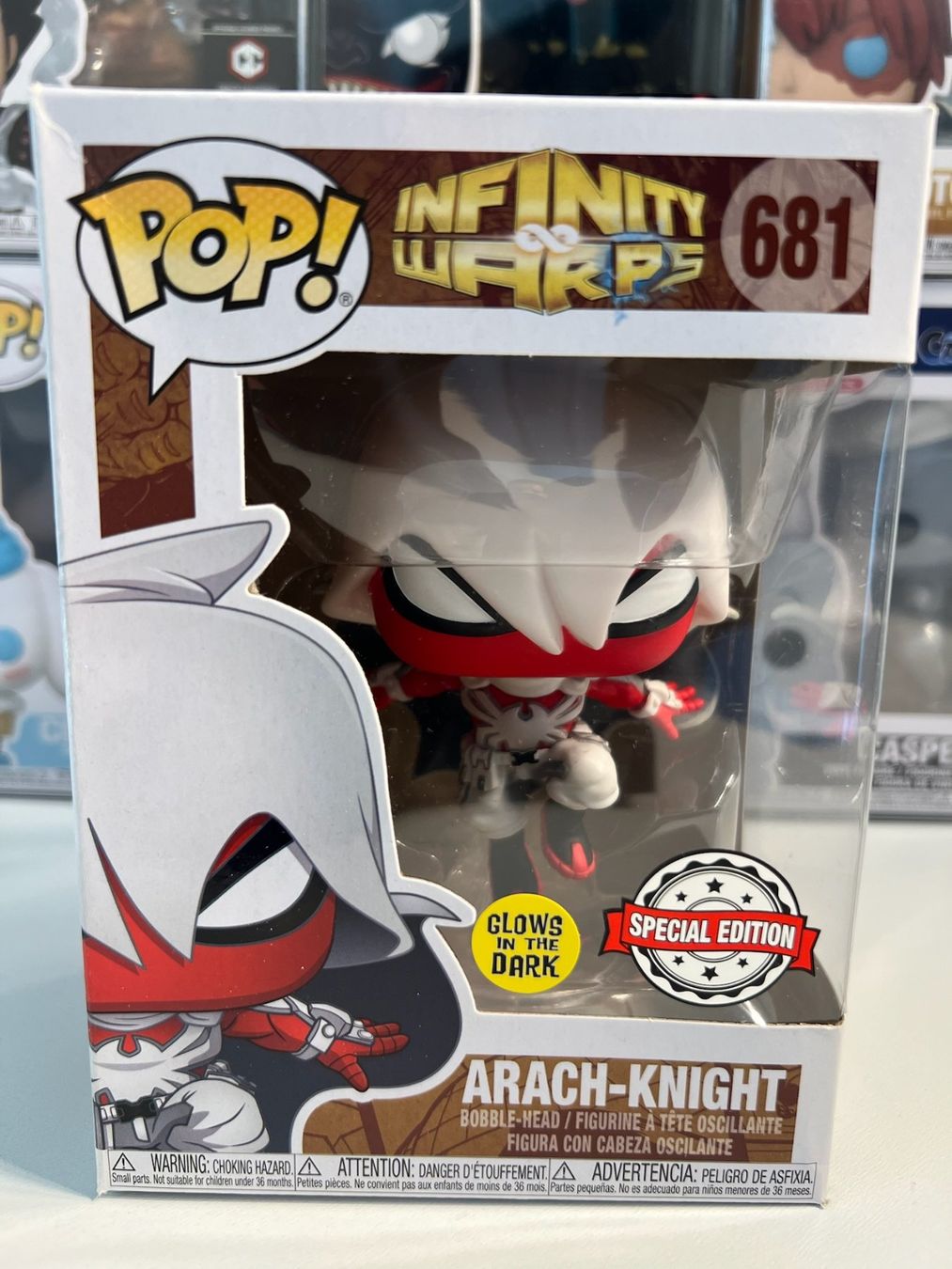 Funko Figuren: Funko POP! Marvel Infinity Warps Arach-Knight Glow Limitée – Gebraucht aus Le Mouret von perfectbijou