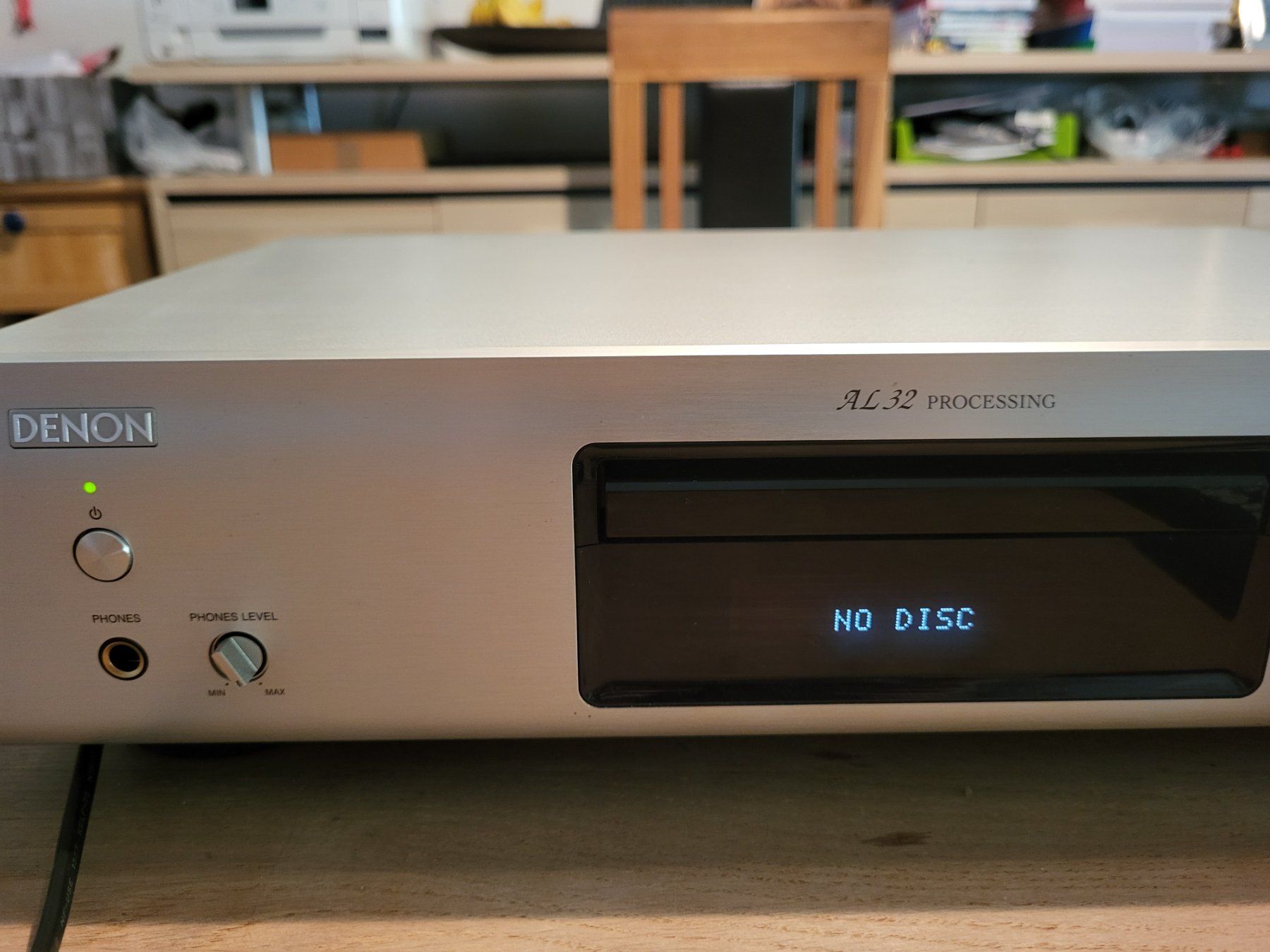 Denon Lettore multimediale & Streamer: Denon DCD-720AE CD-Player, silber (Fernbedienung/Anleitung) – Nuovo (secondo la descrizione) da Urtenen-Schönbühl venduto da Lari1 3