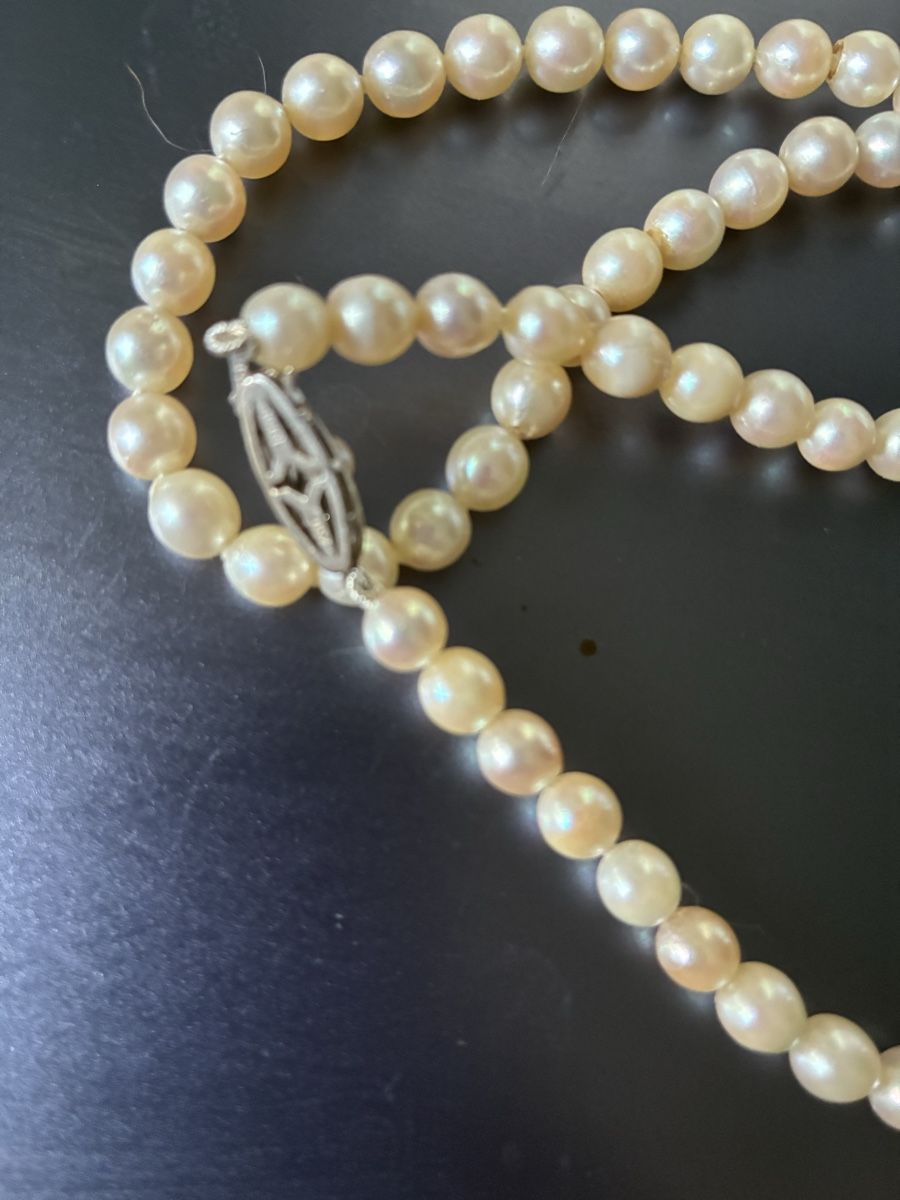 Catenine: Collier de perles – Usato da Granges-Paccot venduto da keopskephrem 2