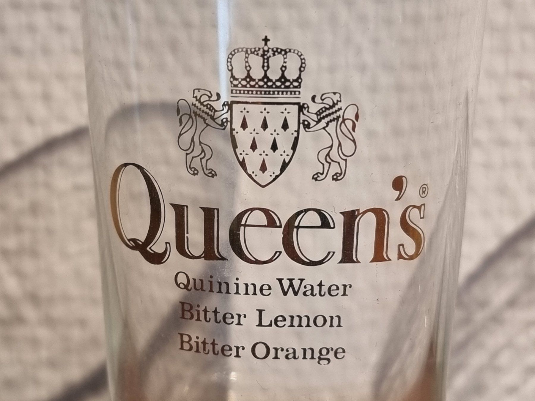 Bicchieri: 4 Queen's Trinkgläser – Usato da Lommis venduto da 0815undmehr 2