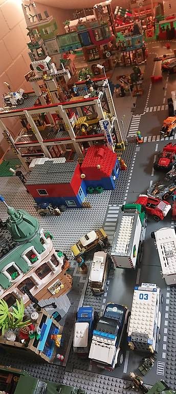 Lego Giocattoli: Lego City Landschaft – Usato da Geuensee venduto da Itingen1 4