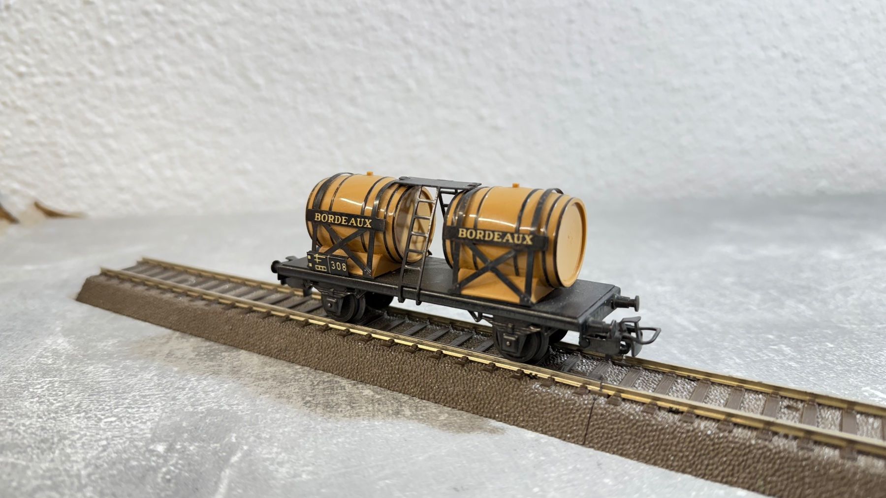 Märklin Modellini di ferrovie: Märklin Weinfasswagen H0 / AC – Usato da Schlieren venduto da rat_lq6b 1