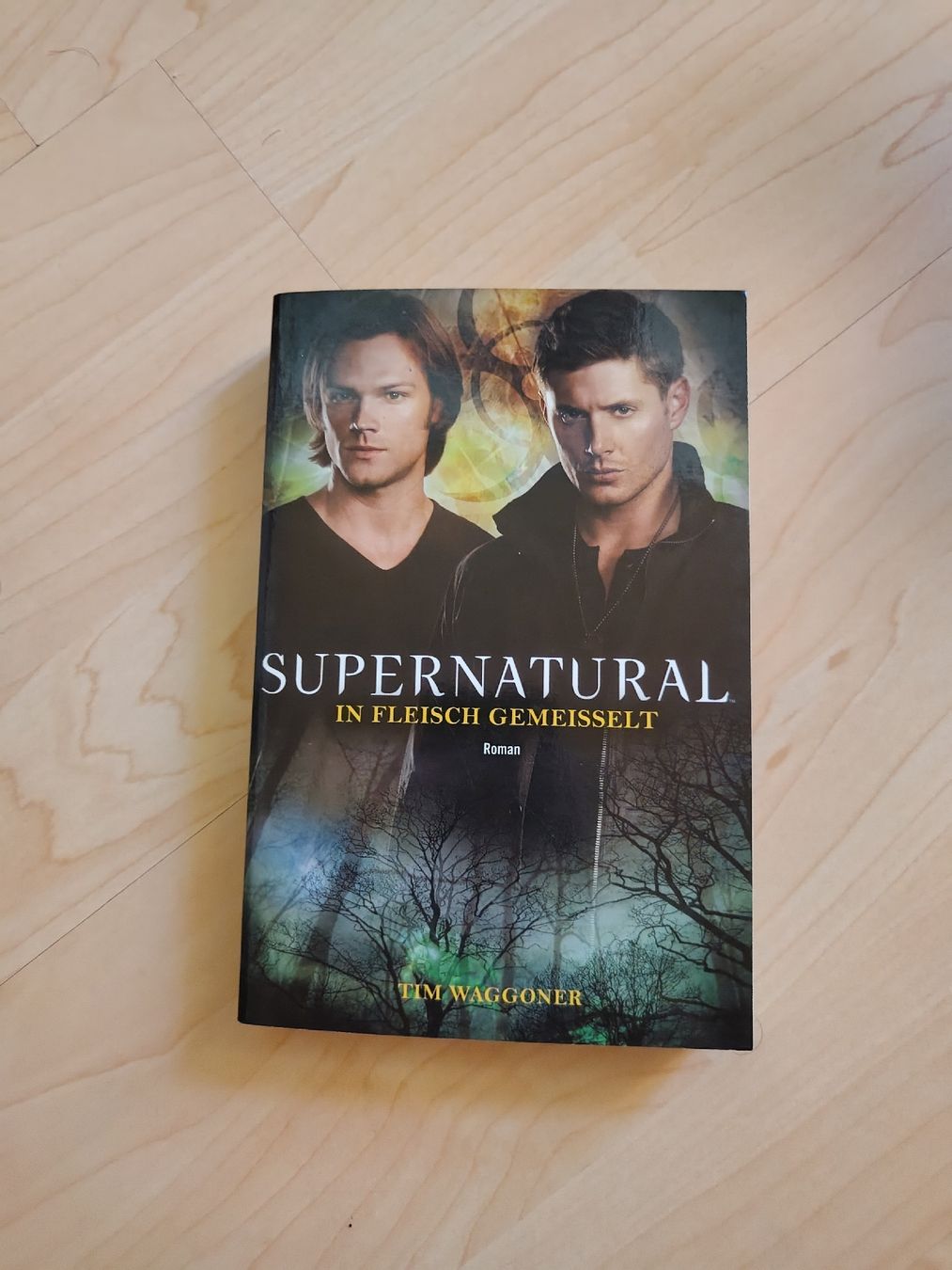 Libri: Supernatural - in Fleisch gemeisselt – Nuovo (secondo la descrizione) da Burgdorf venduto da achill3s