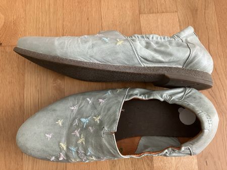 THINK! Slippers