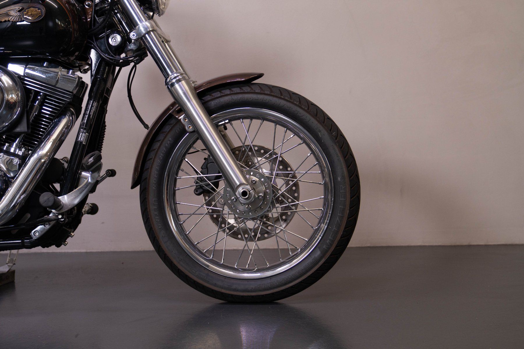 Harley-Davidson Chopper: Harley-Davidson Dyna Super Glide Custom FXDC Anniversary – Gebraucht aus Hünenberg von Maxim369 9