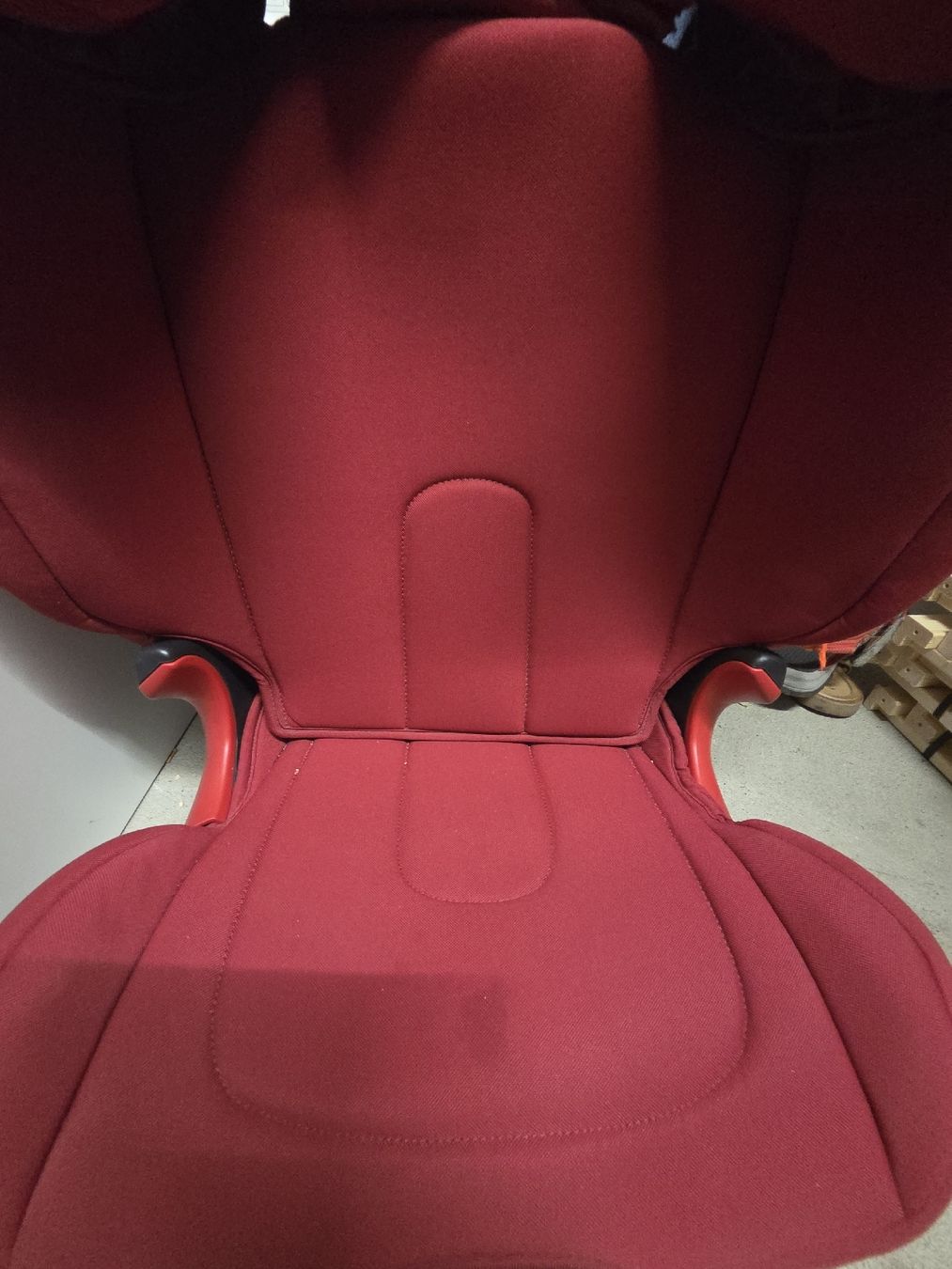 Britax Römer Seggiolini per auto: Britax Römer Car seat – Usato da Basel venduto da and_ym2d