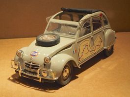 Citroen 2CV Raid Afrique - Solido 1/18