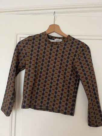 Daniela Mertens Top Cropped