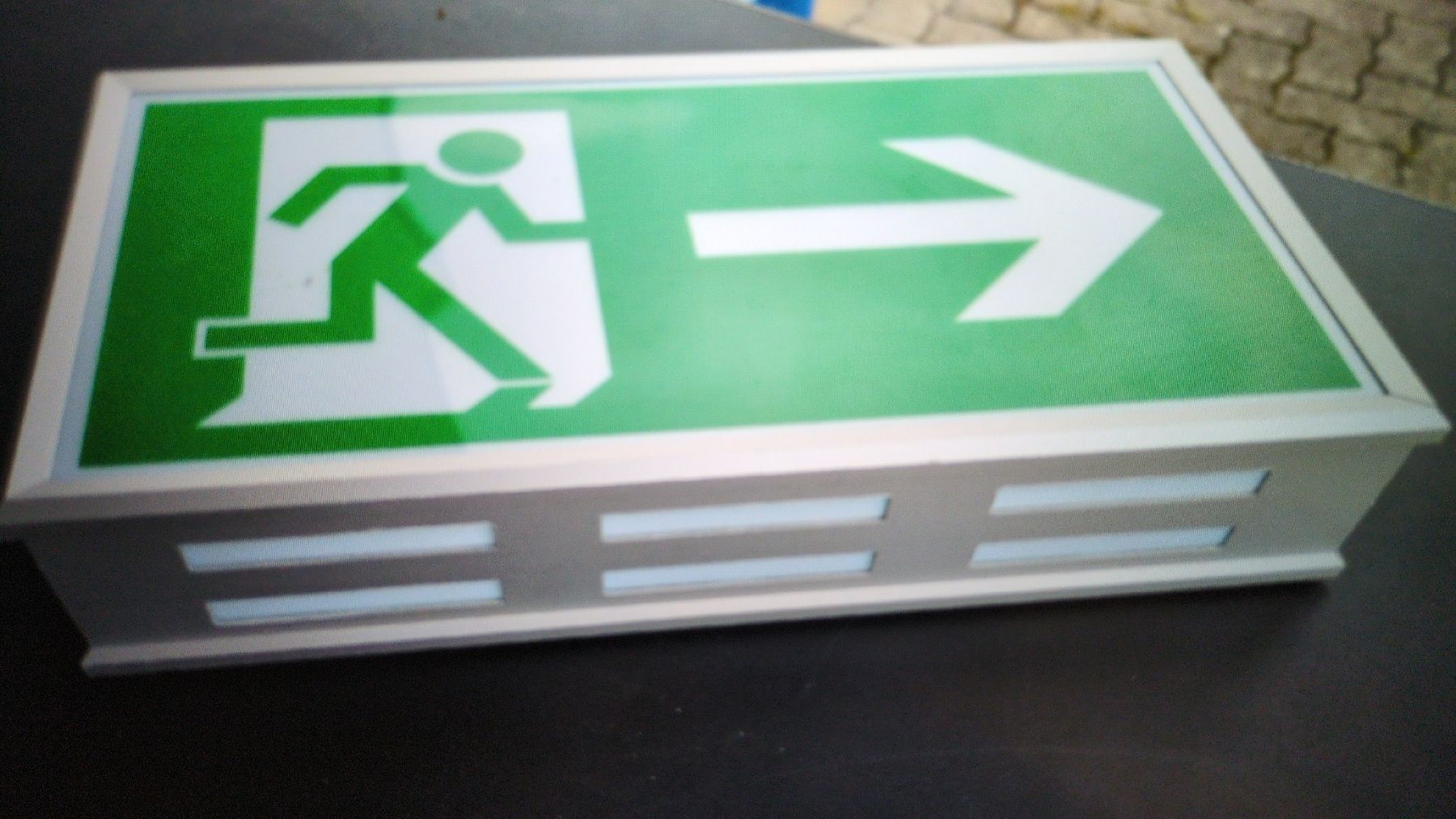Lampade: EXIT NOTAUSGANGSBELEUCHTUNG von Lumatec  L ODER R / Led. TOP – Usato da Schaffhausen venduto da max_c62l 2