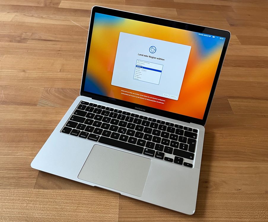 MacBook Air silber (Retina 2020 - i3 - 256 GB) | Kaufen auf Ricardo