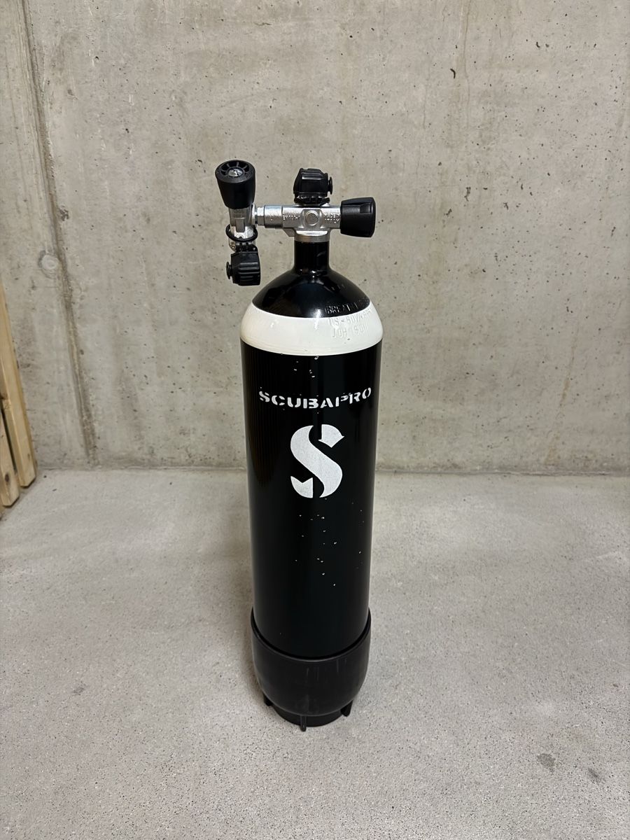Tauchflaschen: ScubaPro Tauchflasche 12l, Stahl – Gebraucht aus Schmerikon von Scuba95