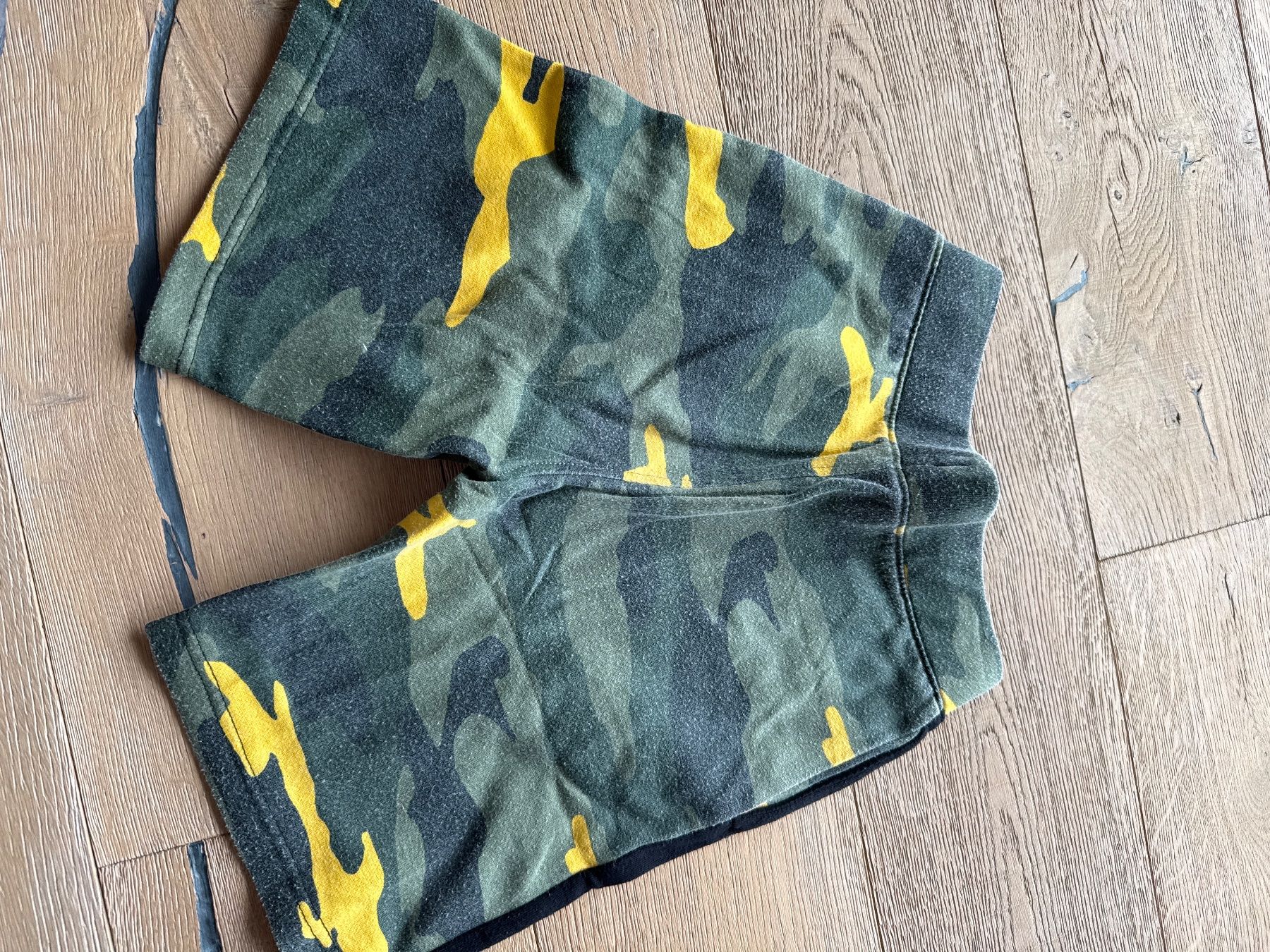 Abercrombie Pantaloni: Abercrombie Sporthose Gr. 9/10 – Usato da Himmelried venduto da Dievole 1
