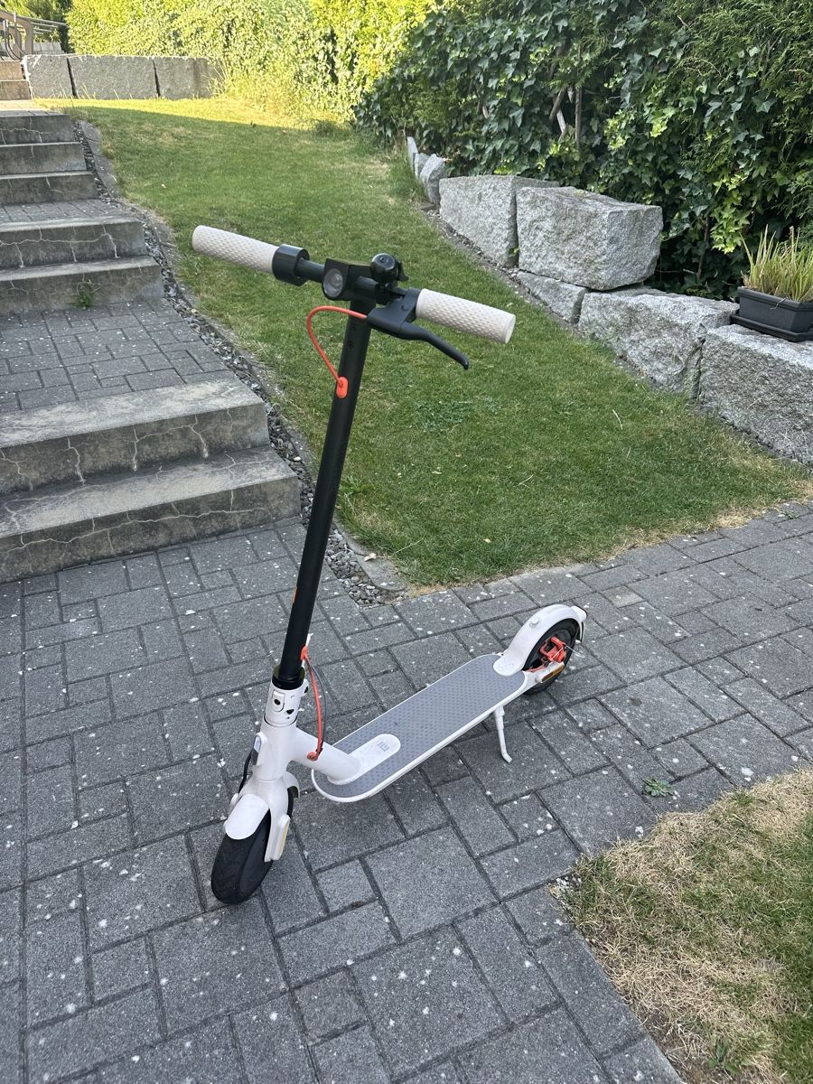 Xiaomi Kickboard: Xiamomi Mi Electric Scooter 3 – D'occasion à Rorschacherberg par ale_jds9 1