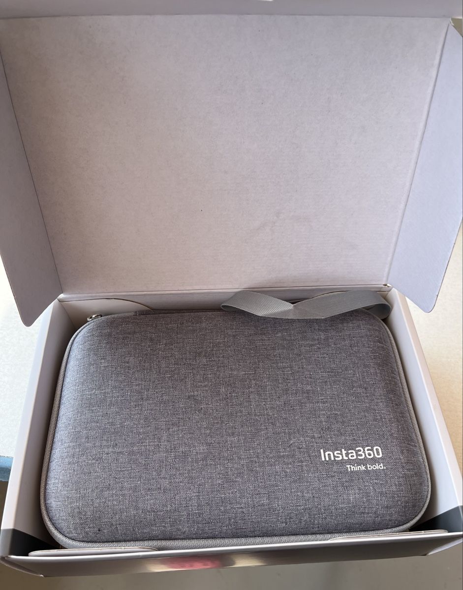 Insta360 Sonstiges Zubehör: Insta360 X3 Carry Case neu und originalverpackt – Neu und originalverpackt aus Hochdorf von Jasminurschel 1