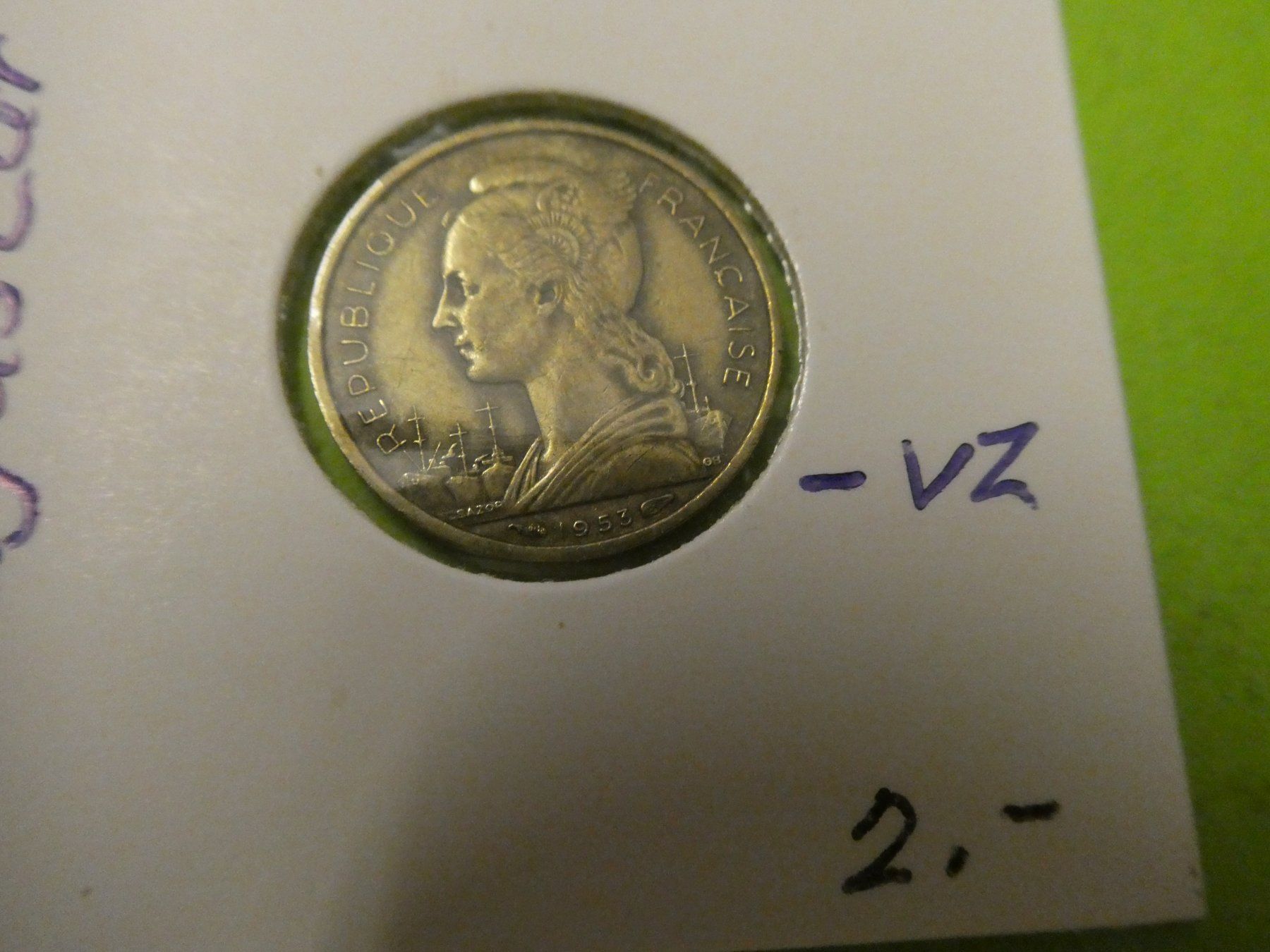 Toutes les monnaies: Madagaskar 1953, 10 Francs – D'occasion à Hinterforst par Rohusri