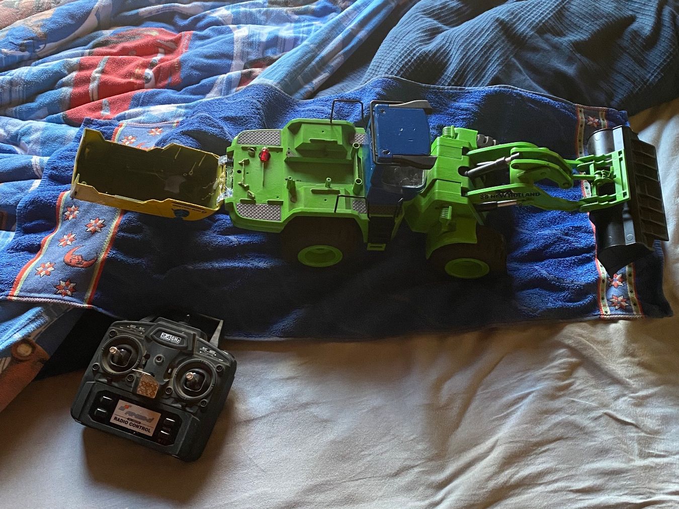 Amewi RC Kits de montage: RC Radlader – Défectueux à Ulmiz par spi_67gt 2