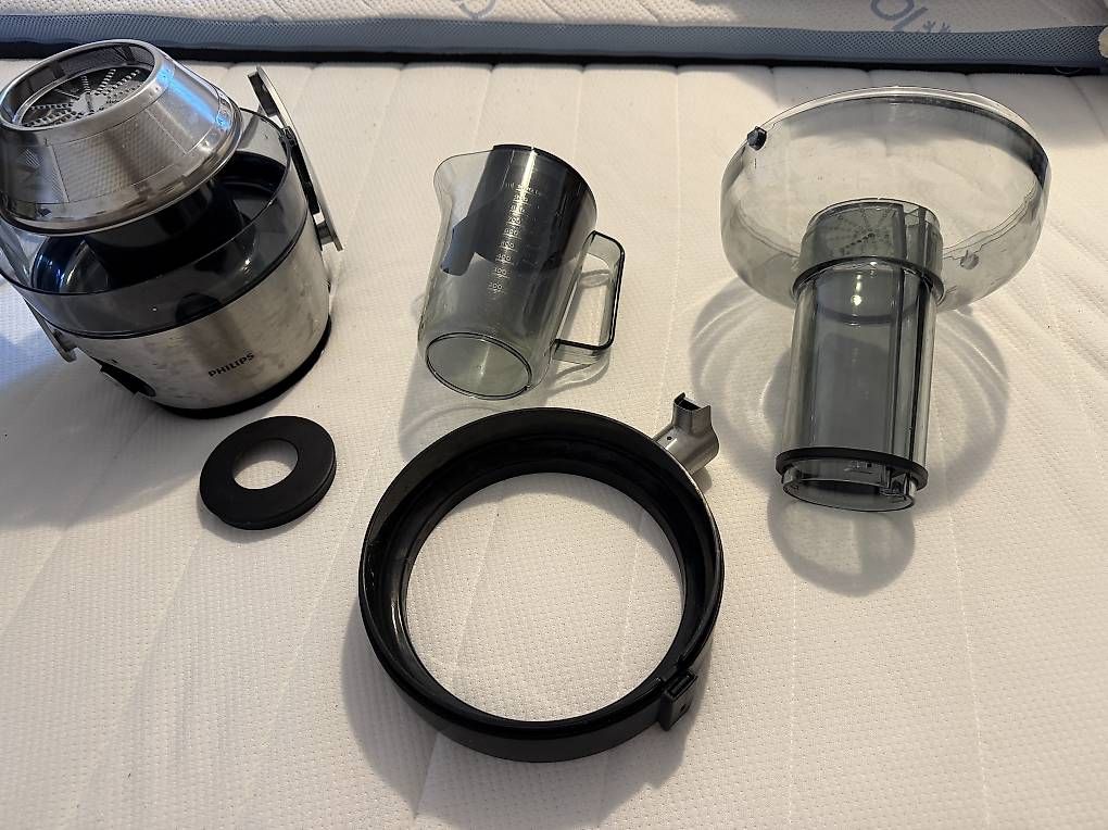 Elettrodomestici da cucina: Philips Avance Collection Entsafter FiberBoost & – Usato da Schaffhausen venduto da LaurentS. 2