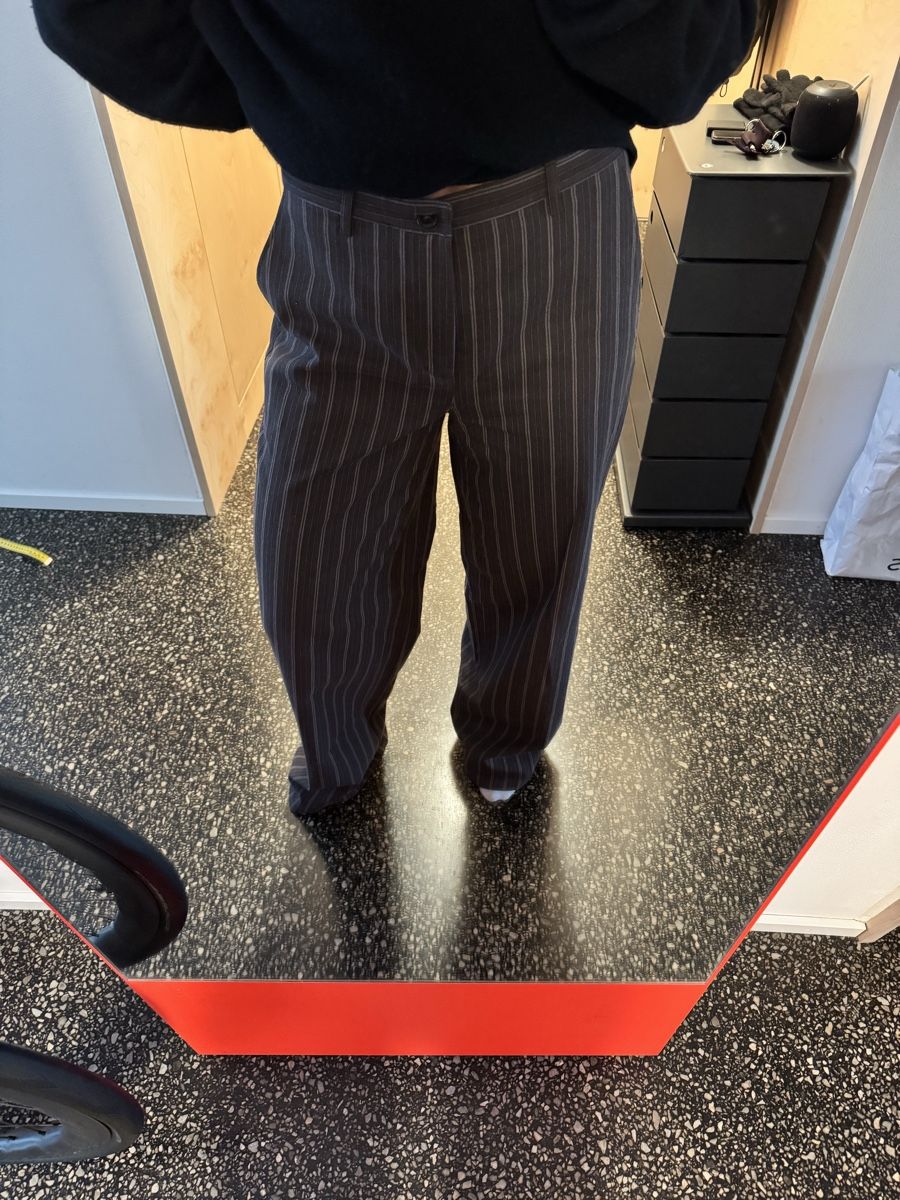 Massimo Dutti Hosen: Massimo dutti brown wide pants size 36-38 – Gebraucht aus Zürich von gva_r9gs 1
