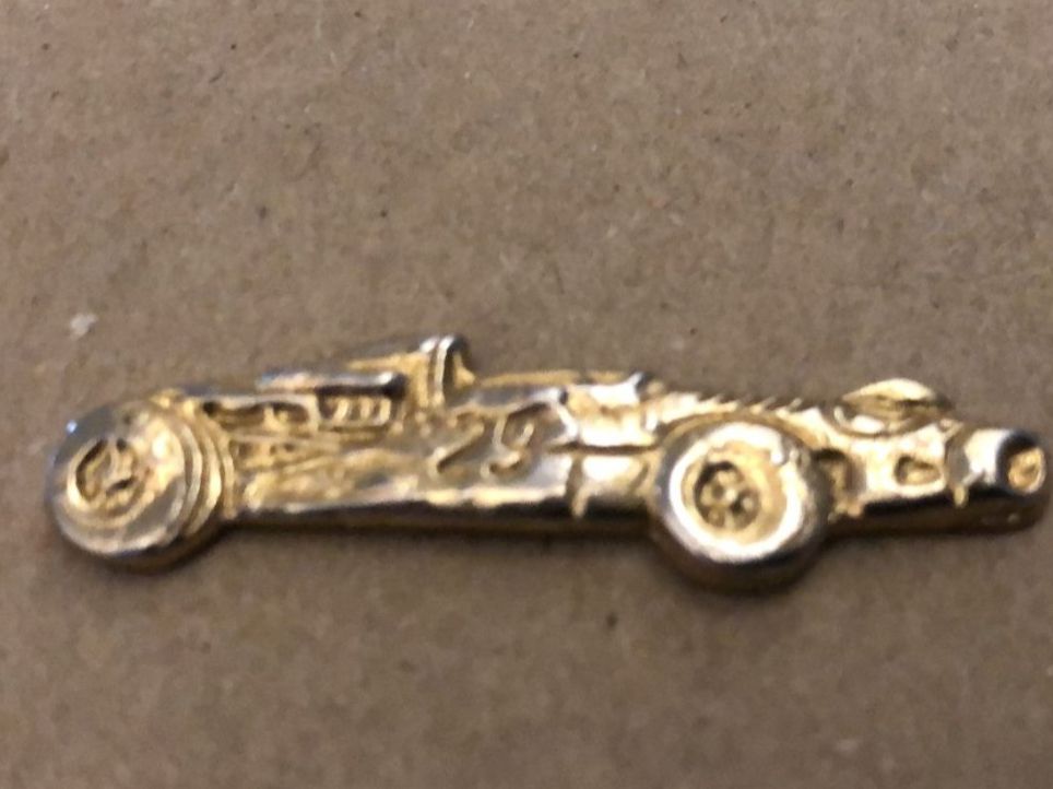 Placchette & Badge: Vends Pins Voiture "Jo Siffert" – Usato da Corpataux venduto da pfi_27t6