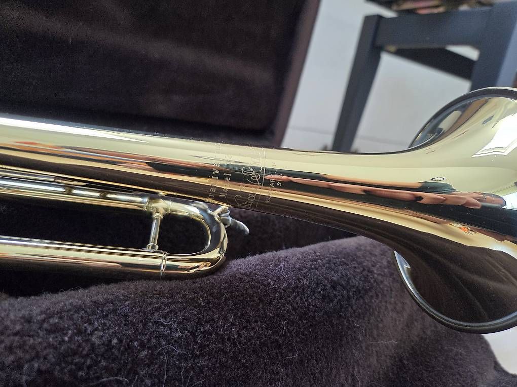 Strumenti musicali: Trompete Bach Stradivarius Modell 72 ML, inkl Koffer – Usato da Zofingen venduto da Biker4800 4