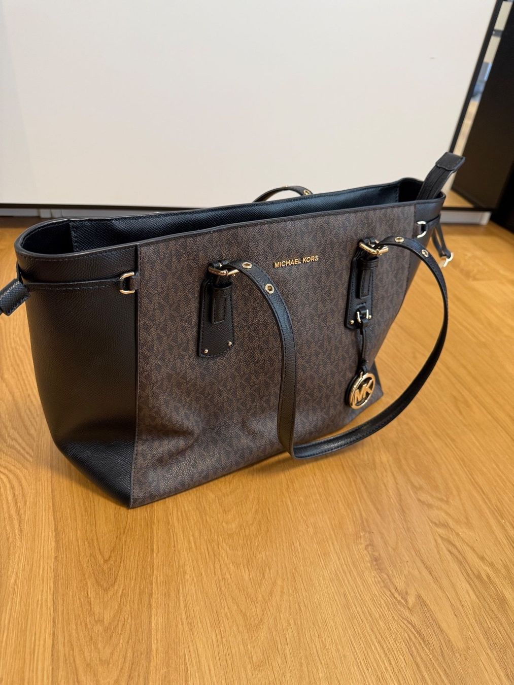 Michael Kors Sacs femmes: Michael Kors – D'occasion à Lufingen par Ann_Katrin