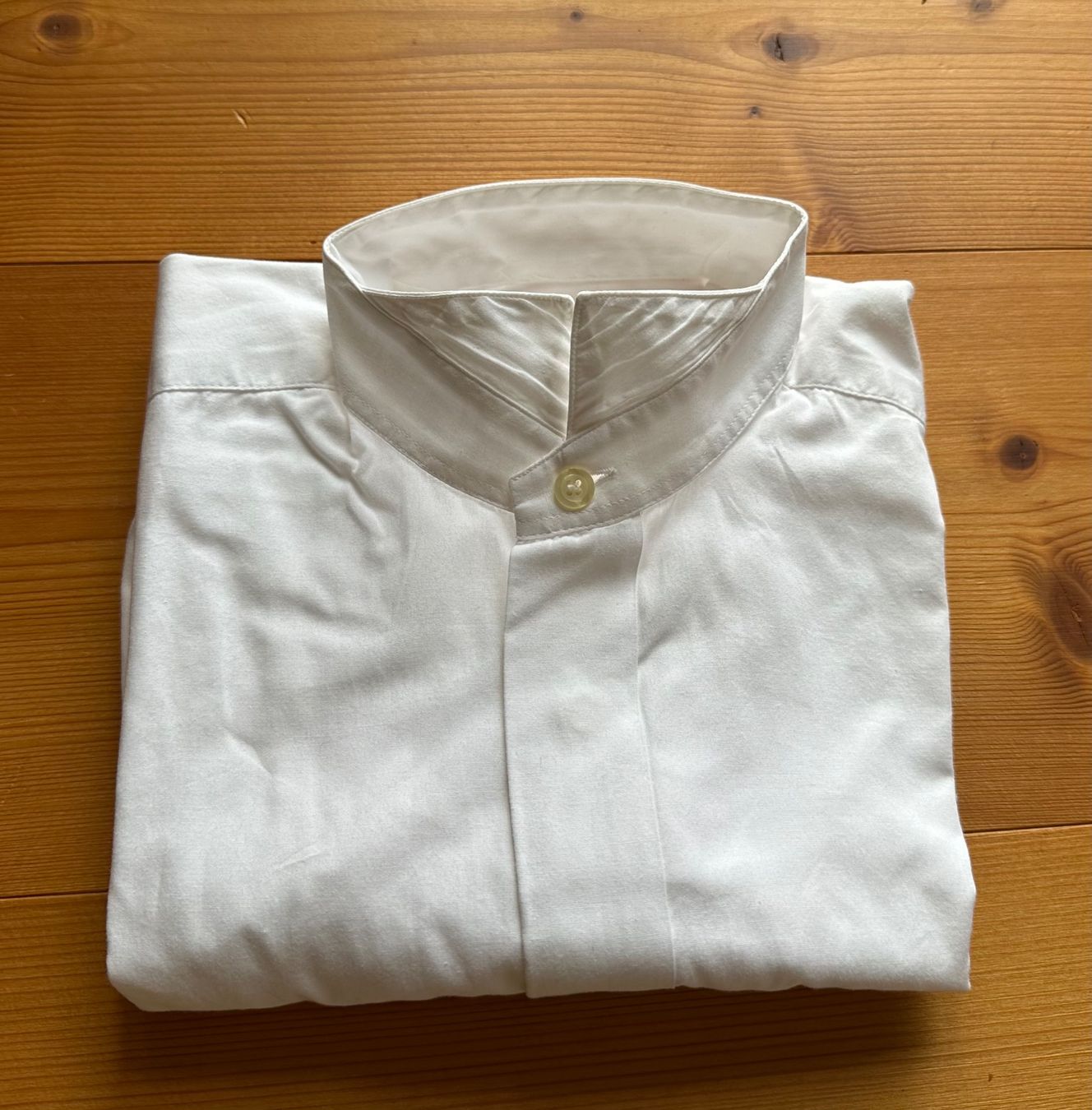 Camicie: Einhorn Smoking Hemd BW weiss - S – Usato da Gersau venduto da Sidharta7